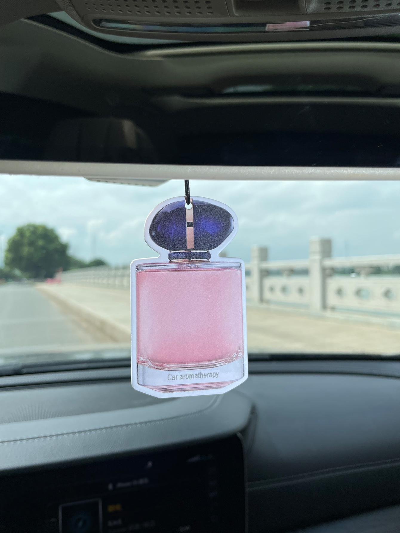Bottle/Freesia Fresh Scent Fiv - Home Bathroom Vent บทวิจารณ์และราคา