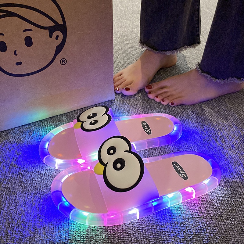 Funny Big Eyes Luminous Slide  - Home Outdoor Bathroom บทวิจารณ์และราคา